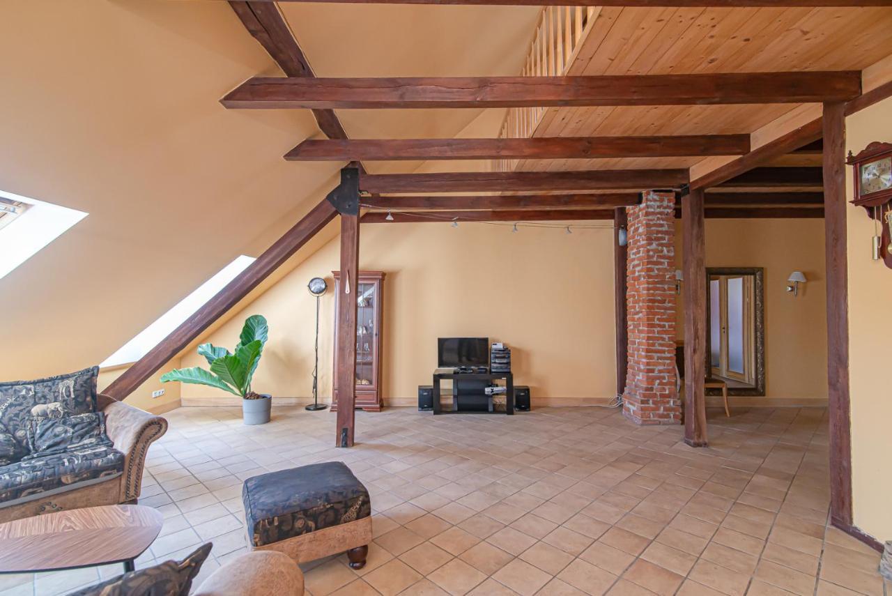 Spacious 2-Bedroom Apartment With Sauna In Vilnius Old Town By Urban Rent Eksteriør bilde