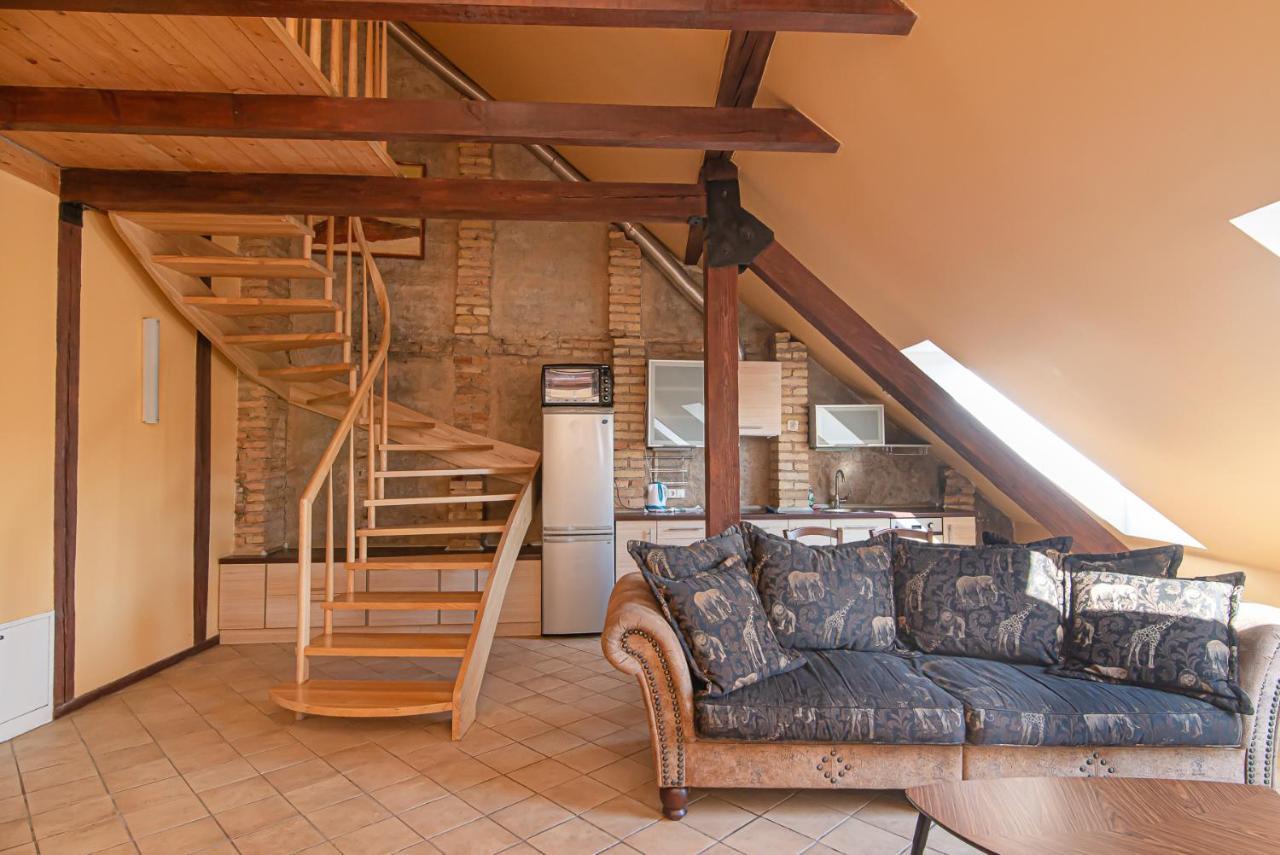 Spacious 2-Bedroom Apartment With Sauna In Vilnius Old Town By Urban Rent Eksteriør bilde